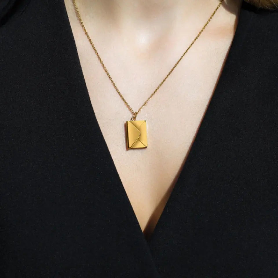 Personalized Love Letter Necklace With Heartfelt Message Card & Premium Led Box