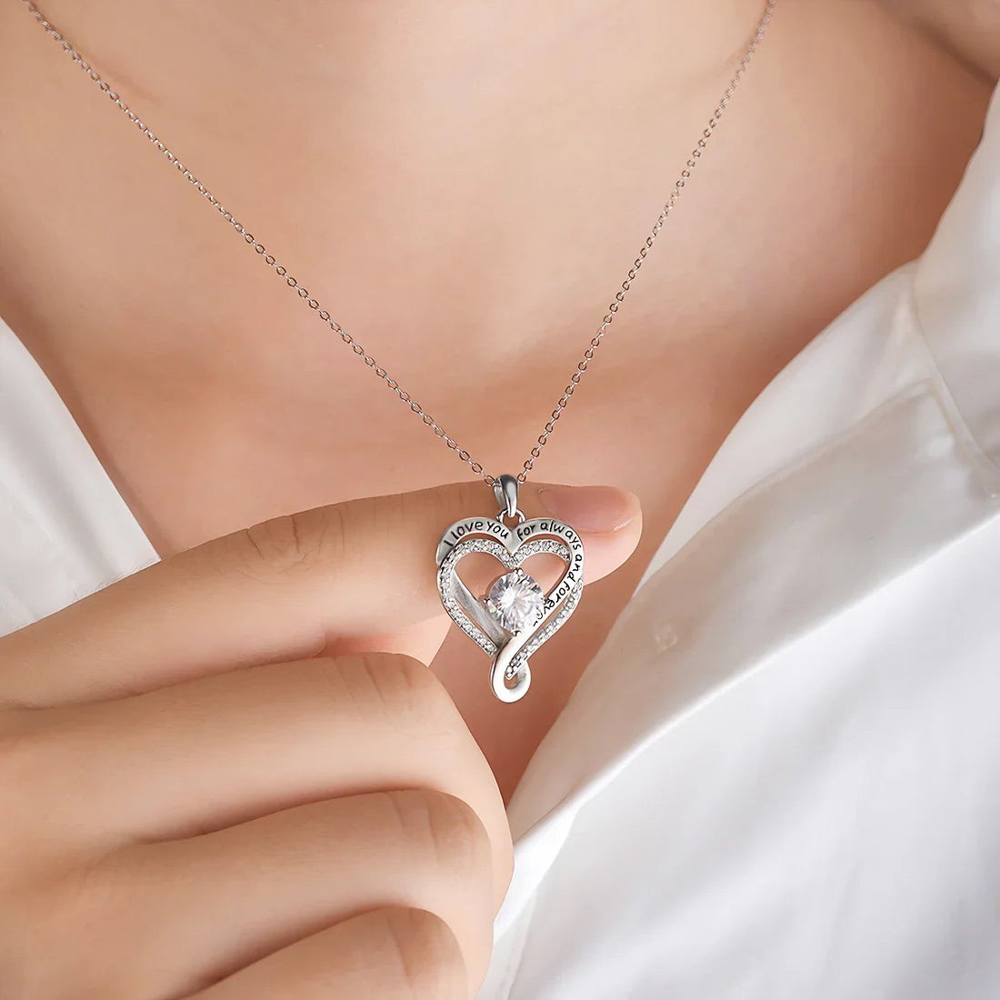 Sparkling Heart Necklace for Wife with Eternal Rose Light Box